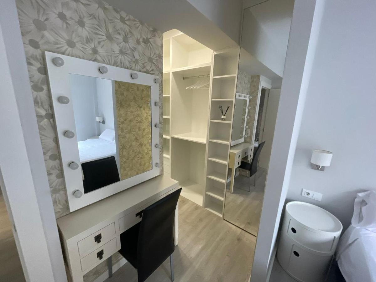 Appartamento Nuevo! Piso En Pleno Centro Santander Esterno foto